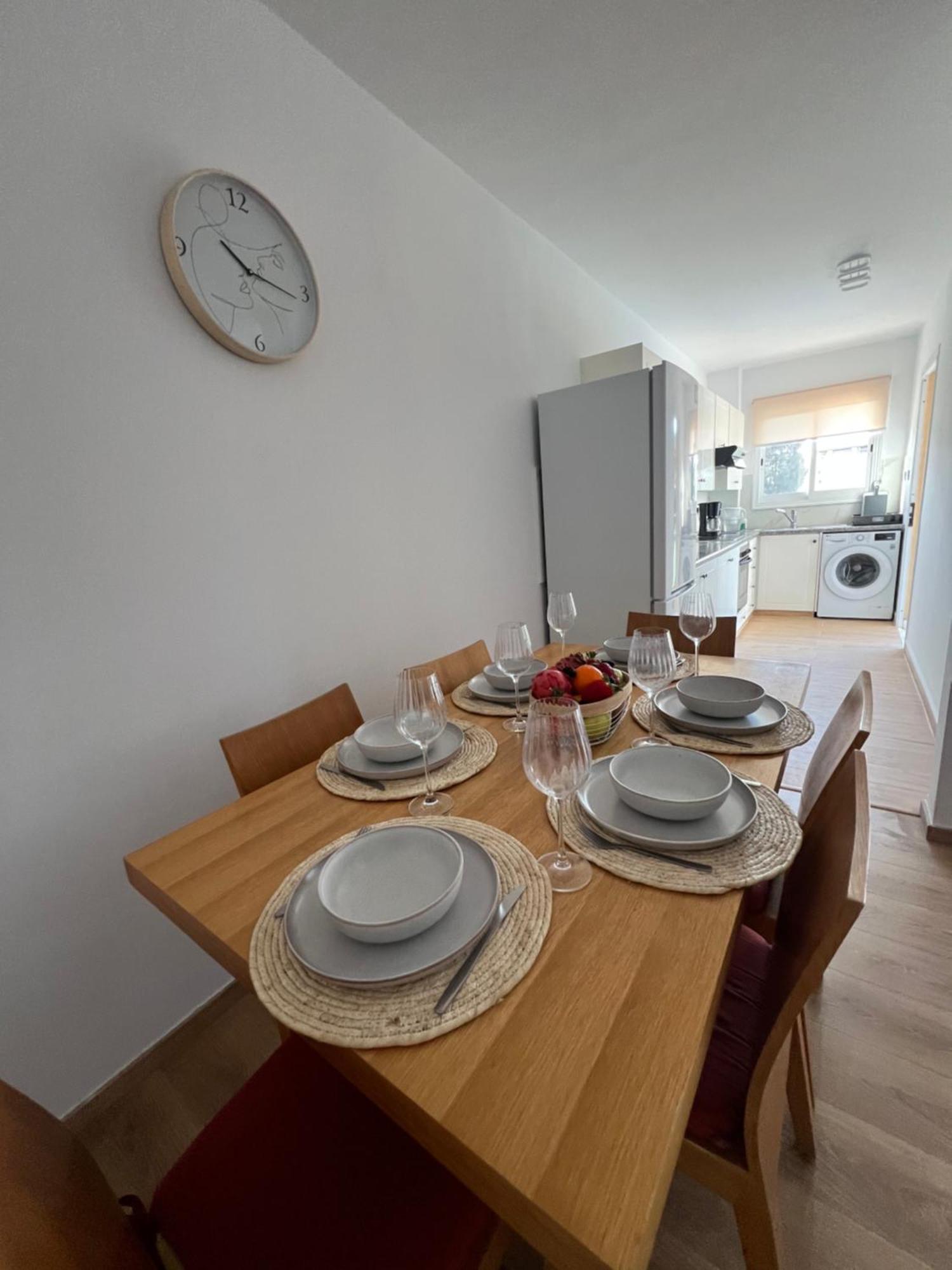 Iris Village Grand Apartment Paphos Kültér fotó